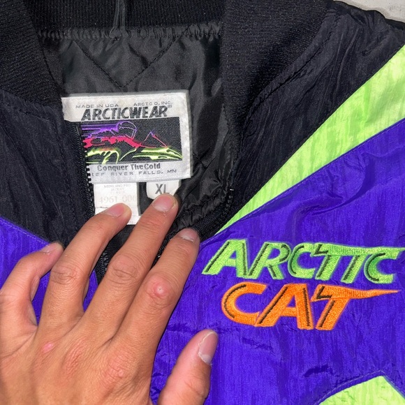Vintage Arctic Jacket - Picture 3 of 7